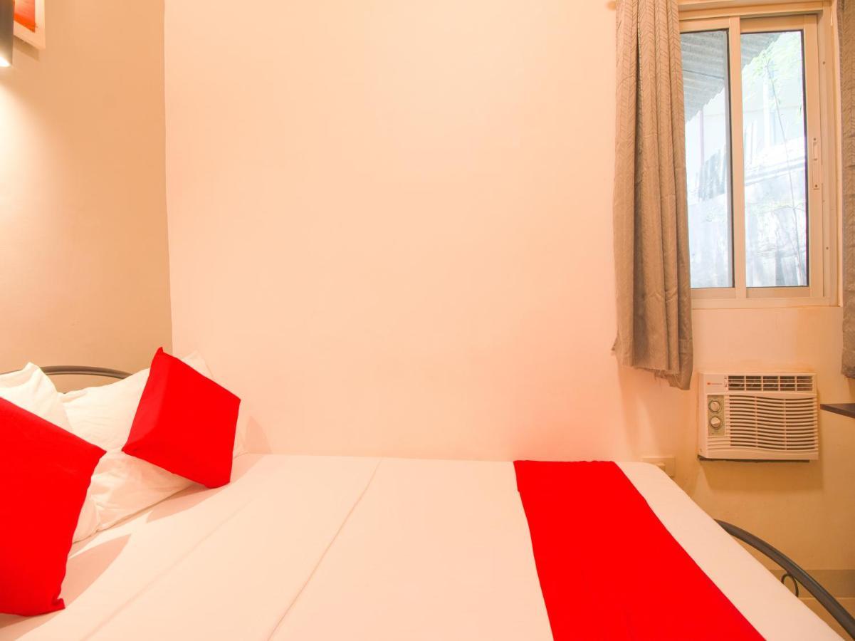 Hometel Barrio House Mactan Lapu-Lapu City Exteriör bild