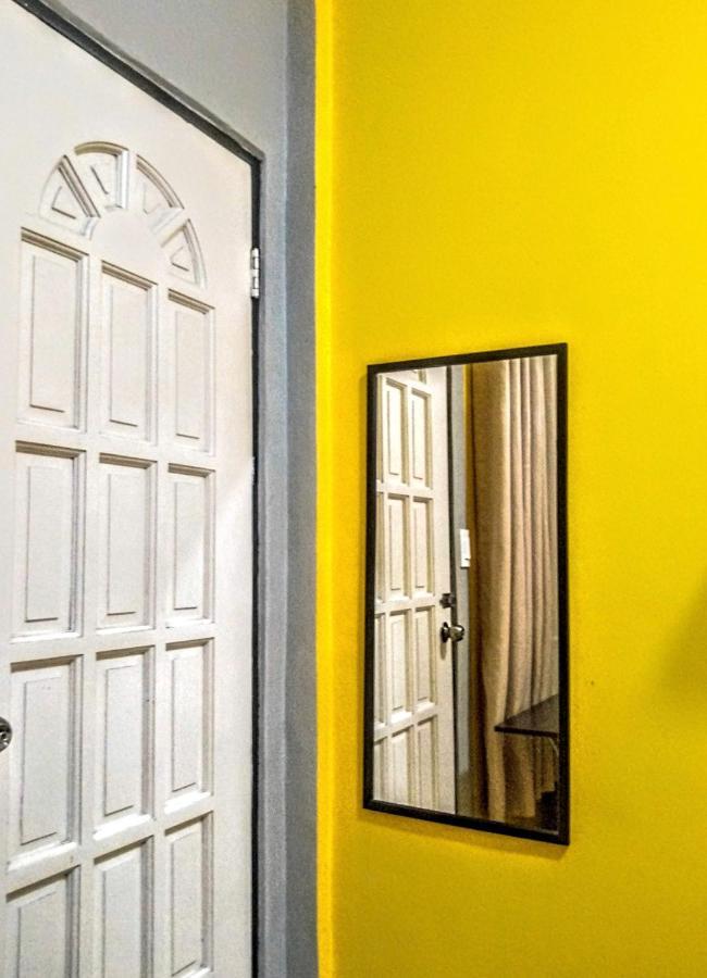 Hometel Barrio House Mactan Lapu-Lapu City Exteriör bild