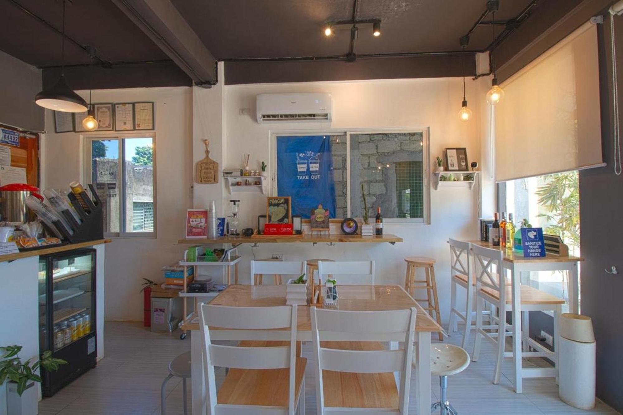 Hometel Barrio House Mactan Lapu-Lapu City Exteriör bild